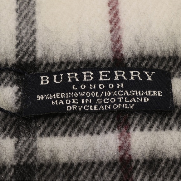 Burberry Nova-check Cashmere scarf - Picture 5 of 5